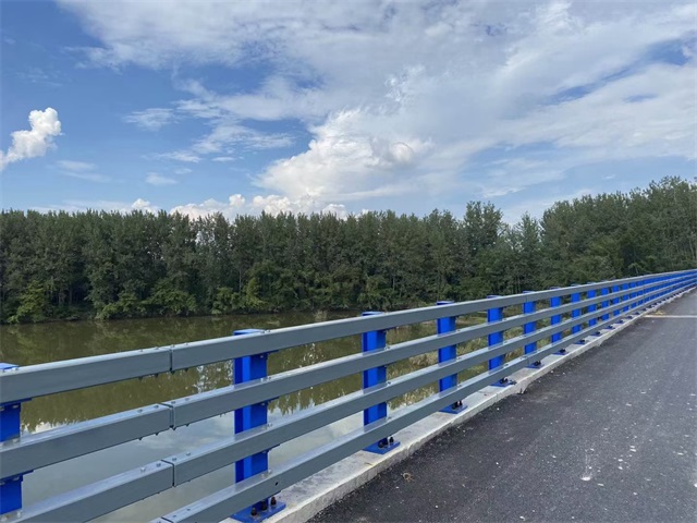 不銹鋼橋梁護欄 不銹鋼橋梁護欄